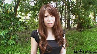 부끄러운 일본 초보가 타이트 보지에 컴 인사이드 빌어