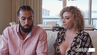 О боже, Сара Джей любит этот большой член от Лаки Джеймса Ангела 😍