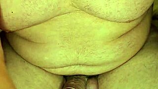 Tykk MILF Rir Kuk, Våte Fittelepper Klemmer Kukken Min