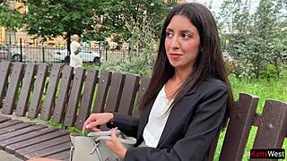 סיפור איסוף אישי - זיינתי אישה עסקית חמה בשביל כסף