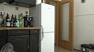 Ich kann Wedgies in engen Slips auf heißer Party nicht widerstehen