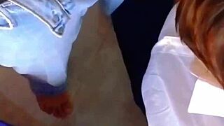 हिडन कैमरा कैच करता है मेक्सिकन स्टूडेंट्स को प्रोफेसर के साथ वाइल्ड