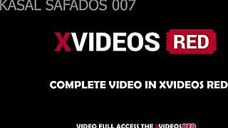 Жесткий секс после бара с внутренней кончей