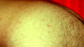 Duboko fisting i dvostruki fisting rumunskim momcima u uskom dupetu u hardcore sceni