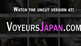 ヘイ、このアジアンティーン18+のこっそりスカートめくりをチェック！