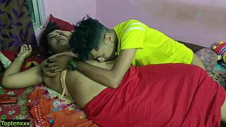 Bhabhi Panas Seks Mendadak dengan Kontol Monster Devars 18 Tahun