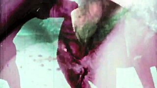 复古禁忌小穴在户外后入式猛烈撞击