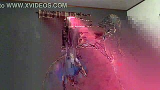 pale roxxxanne69 in stream close up