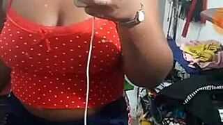 Morena Babe Shakes Her Big Ass with Intense Emotion in Dance 1