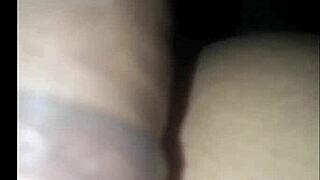 Ej, glej to divjo vožnjo v vse luknje!