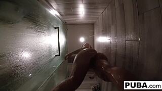 Sexy Jezebelle Bond records her steamy bath session solo