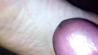 raw my roomie’s feet covered in sticky cum after play