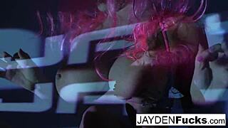 Jayden jaymes loves to have sexy solo fun with her wet hole