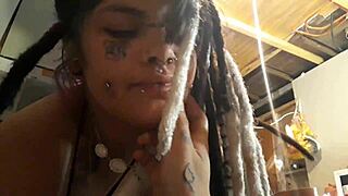 Visita a Mi Ex y Se Baja los Calzones, Ayúdame Diosito