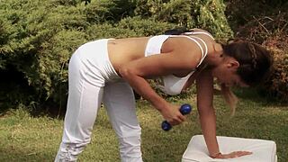 Cinthia Fernandez Performs Intense Arm Exercises In Body Secrets Workout