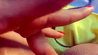 Just saw this hot greluda getting fingered in public