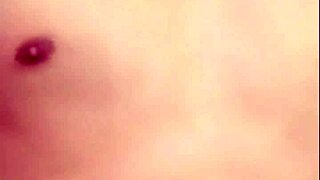 gay vietnamese cute boy gives handjob and blowjob live on blued