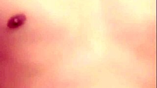 gay vietnamese cute boy gives handjob and blowjob live on blued