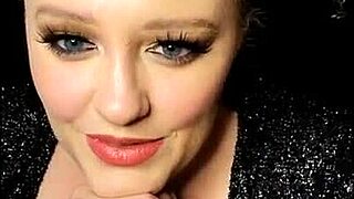 Mistress Primrose reveals secrets in make-me-gay fetish interview