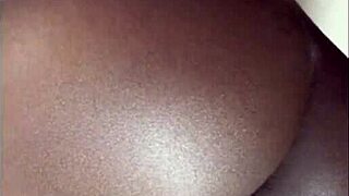 i'm twerking on a vibrating dildo toy