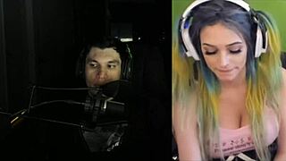 watch joycgee and trainwrecks live webcam show