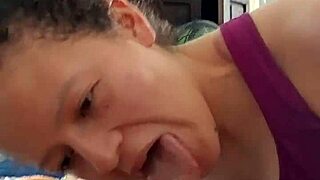 esta aprendiendo a chupar la verga bien?