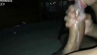 olha a piroca, my friend's boyfriend came over and got a deepthroat surprise