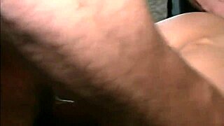 Blonde amateur mindy sucking santa gets huge cumshot on face at christmas