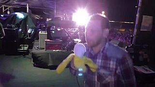 why did ninguno mariposa suicida rip clothes in gay porn