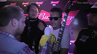 why did ninguno mariposa suicida rip clothes in gay porn