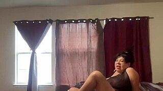 My Big Sexy Ass Teases You With Provocative Moves.