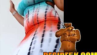 Milf Gives Christmas Blowjob?