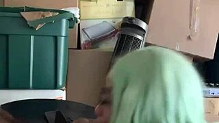 Neighbor says pay with head for help