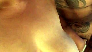 Skinny beauty satisfies tipper with my wife in interactive 1on1 session.