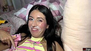 Stepsister removes his condom to feel hot cum splash on her face