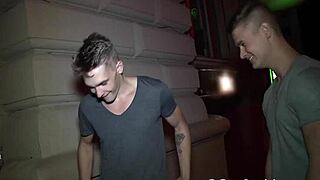 Discover Free Gay Porn Photos Online