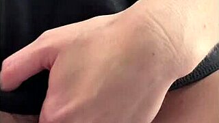 College Girl Sucks Off Her Frat Boys Daily