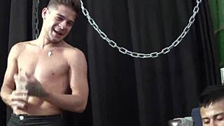 Backstage, Rodrigo and Bruno explore with Lucas Angel