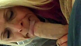 Johnny GETS some HEAD from blonde babe