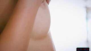 Yo Jane Wilde, show us that hairy pussy and perfect ass!