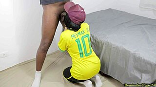 passivo rabudo moans loud on that black shaft