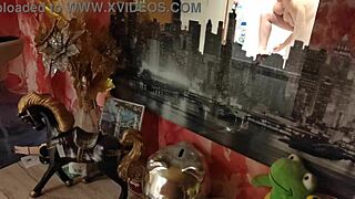 Watch my girlfriend get caught