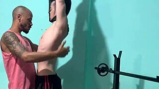 i called my friends ric carioca and lewmoreno36 to train at home.