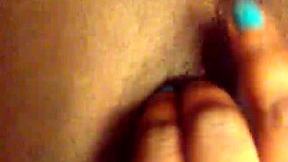 i’m just playing with my pretty pussy up close