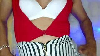 Travesti hermosa y maquillada