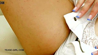 super cute blonde teen has a huge orgasm during the massage!