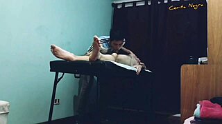 This oiled gay massage got a happy ending! 😜