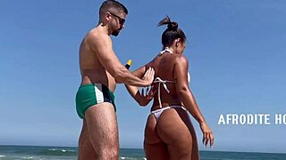 “hey, afrodite, suck that dick on barra da tijuca beach?”