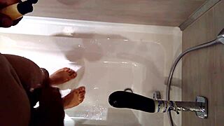 Exciting gay sex scenes!