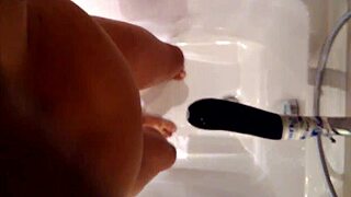 Exciting gay sex scenes!